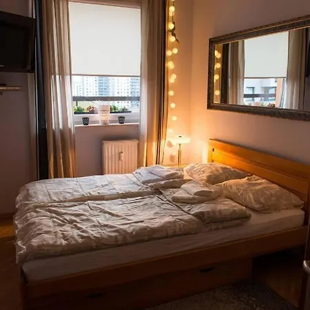 Apartament Przymorze Okolo 10 Minut Do Morza * 그단스크